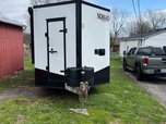 Car hauler with living quarters  for sale $32,000 