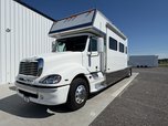 2010 Renegade 17' Toterhome Single Axle Side Entry 