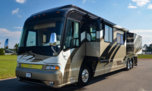 2007 Country Coach Magna Galileo 45' 