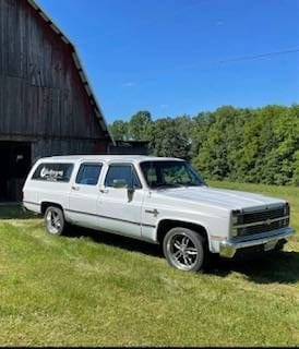 1984 Chevrolet Suburban  for Sale $10,195 