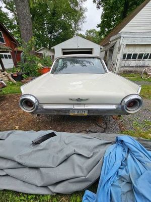 1961 Ford Thunderbird  for sale $10,495 