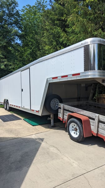 28' featherlite enclosed aluminum gooseneck trailer 2018 car  for Sale $34,500 