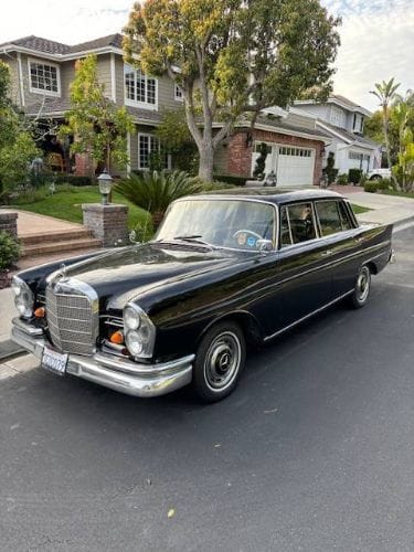1963 Mercedes Benz 220S  for Sale $23,495 