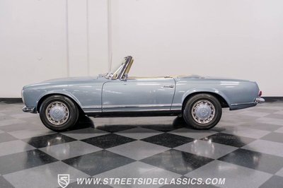 1968 Mercedes-Benz 280SL  for sale $88,995 