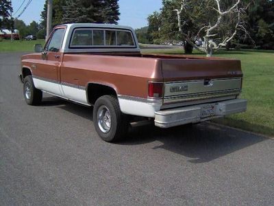 1982 GMC Sierra  for sale $18,995 