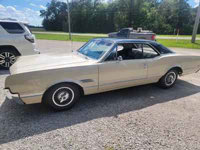 1966 Oldsmobile Cutlass  for sale $32,500 