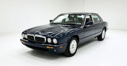 2000 Jaguar XJ8  for Sale $14,000 