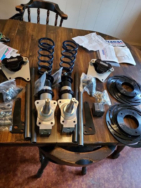 Complete set of Strange single adjustable spindle-mount stru