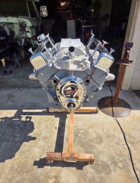 NEW GM Goodwrench 350 Crate - Never Run! Casting 10066 