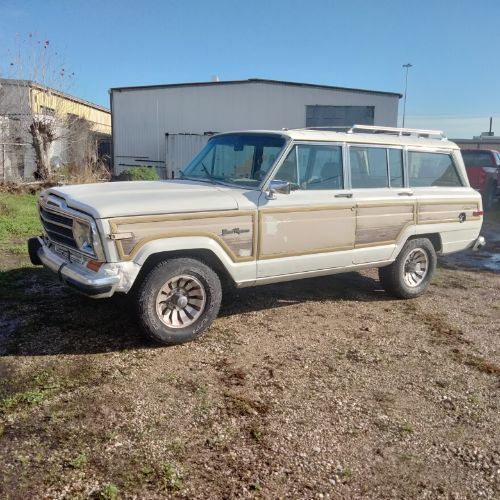 1987 Jeep Grand Wagoneer  for Sale $14,995 