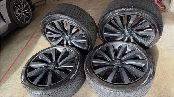 23" OEM Range Rover SV Wheels & Tires Model 1077 L460   for Sale $7,900 
