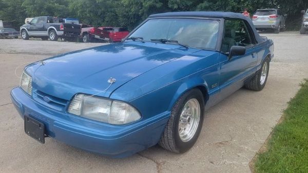 1989 Ford Mustang  for Sale $11,995 