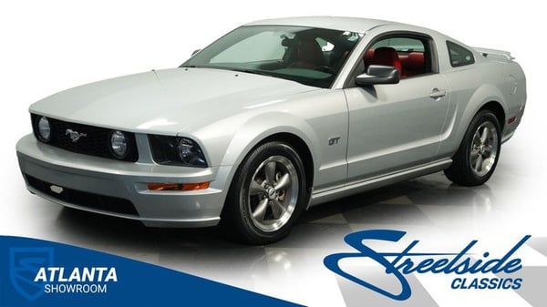 2005 Ford Mustang  for Sale $19,995 