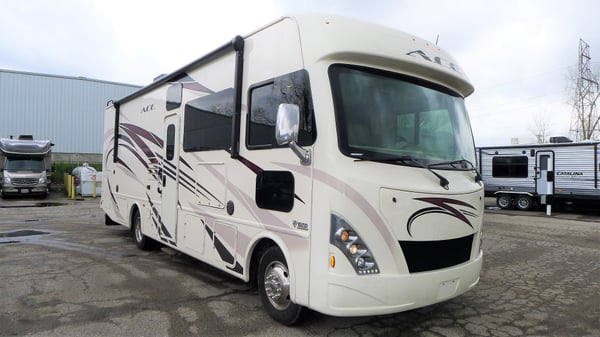 Used 2018 Thor Ace 30.2 Bunkhouse Gas Class A Motorhome RV S for Sale ...