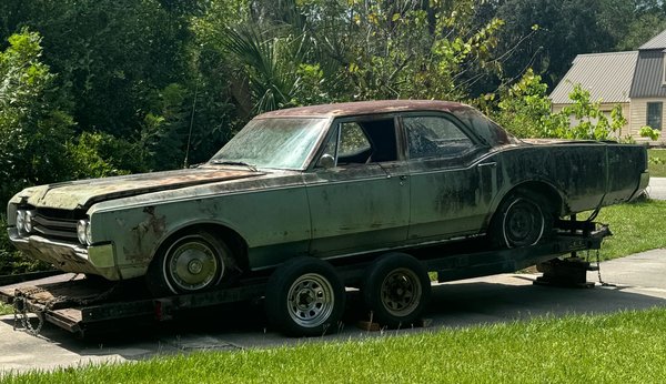 1965 Oldsmobile Jetstar 88 