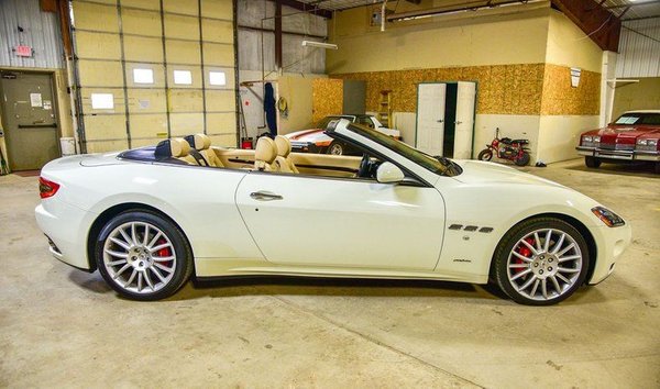 2015 Maserati Granturismo for Sale $52,900