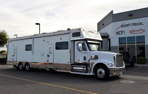 2005 Renegade 2212AG