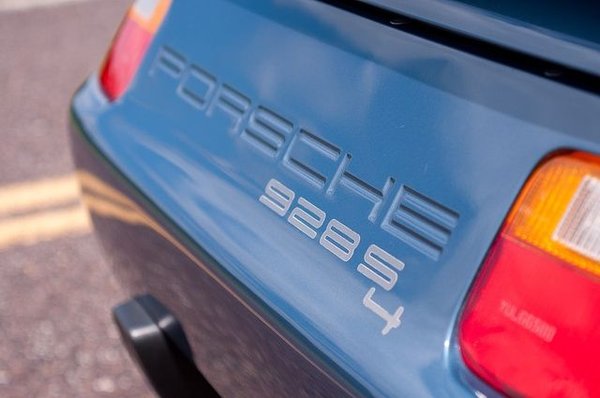 1989 Porsche 928 for Sale $50,900