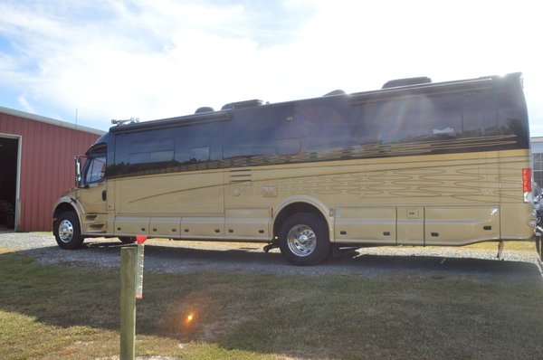 2007 Dynamax Dynaquest XL 38TS for Sale $129,000