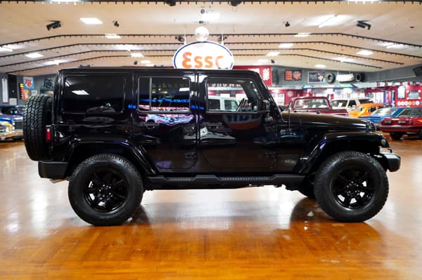 2014 Jeep Wrangler  for Sale $32,900 