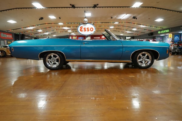 1969 Chevrolet Impala  for Sale $45,900 