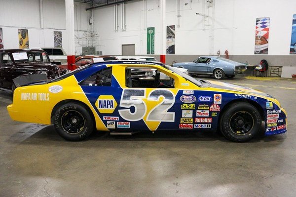 1993 Ford Thunderbird NAPA NASCAR for Sale $31,900