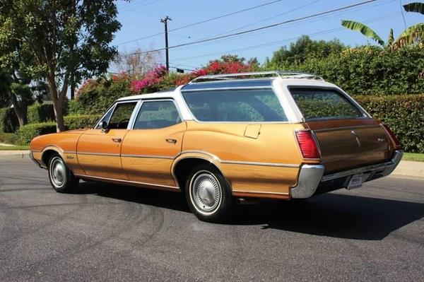 1972 Oldsmobile Vista Cruiser for Sale $24,900