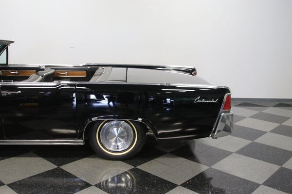 1962 Lincoln Continental Convertible  for Sale $83,995 