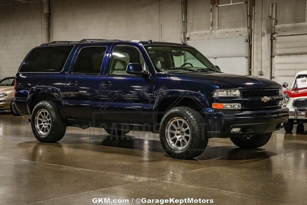 2004 Chevrolet Suburban 1500 Z71  for Sale $29,900 