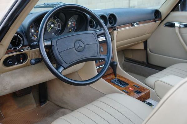 1988 Mercedes-Benz 560 Series for Sale $0