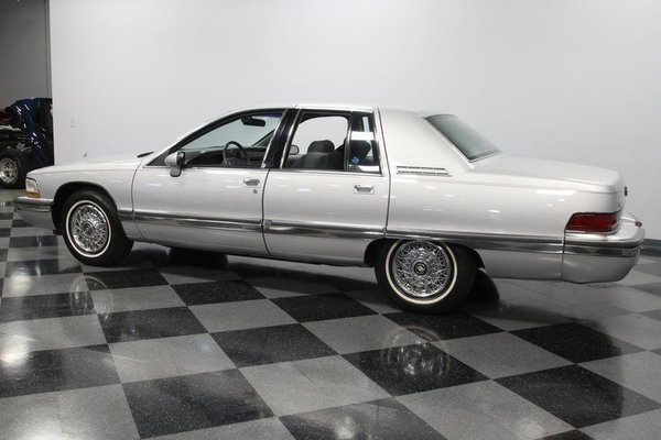 1992 Buick Roadmaster for Sale $9,995