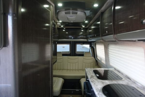 2012 Mercedes-Benz Airstream  for Sale $99,950 