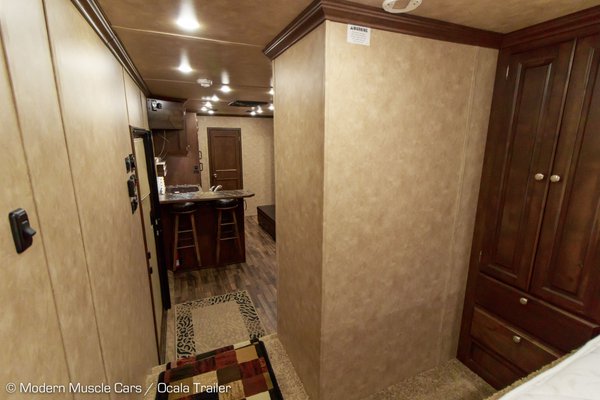 2019 Sundowner 2886SGM - 53' Toy Hauler for Sale $92,900