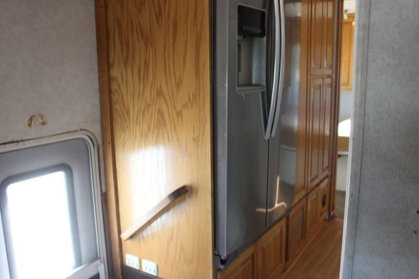 2007 Renegade-Road House 45 Opposing Slides for Sale $144,998