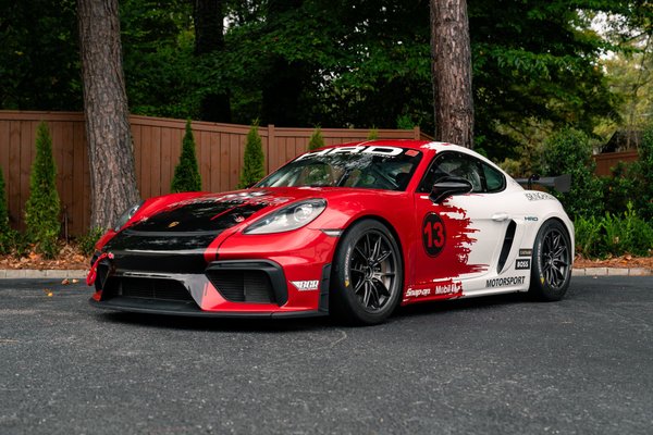 2020 Porsche 718 GT4 Clubsport  