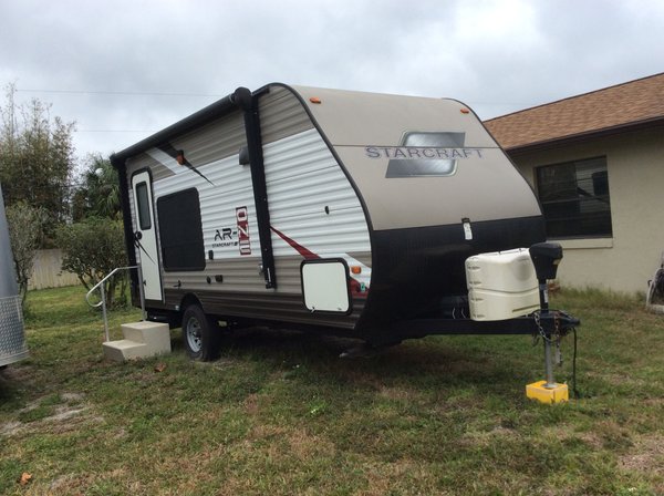2017 Starcraft AR-One 17 ft toy hauler for Sale $19,900