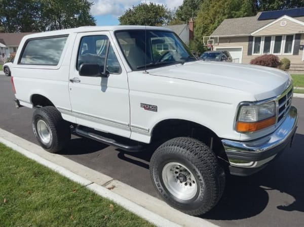 1992 Ford Bronco  for Sale $43,995 