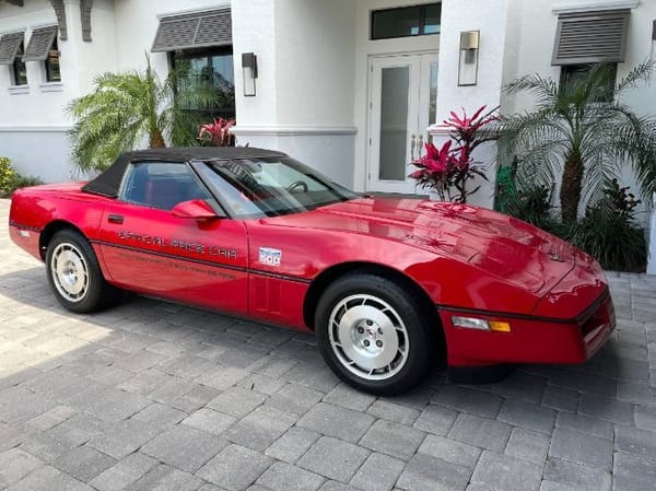 1986 Chevrolet Corvette  for Sale $22,495 