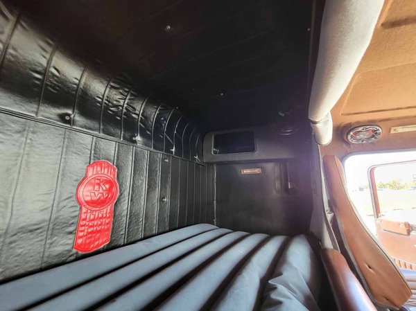 1977 KENWORTH SEMI TRACTOR SHOW TRUCK CABOVER WITH SLEEPER for Sale $24,500