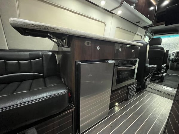 2018 Airstream RV Interstate Lounge EXT Std. Model 