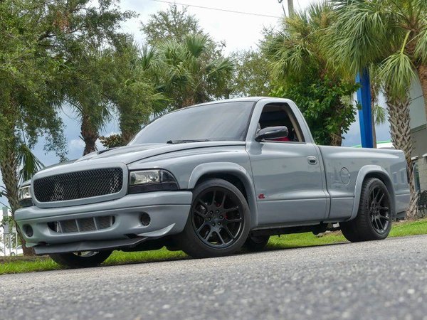 2002 Dodge Dakota Restomod