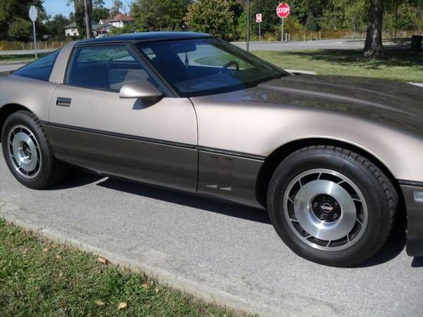 1985 Chevrolet Corvette  for Sale $17,995 