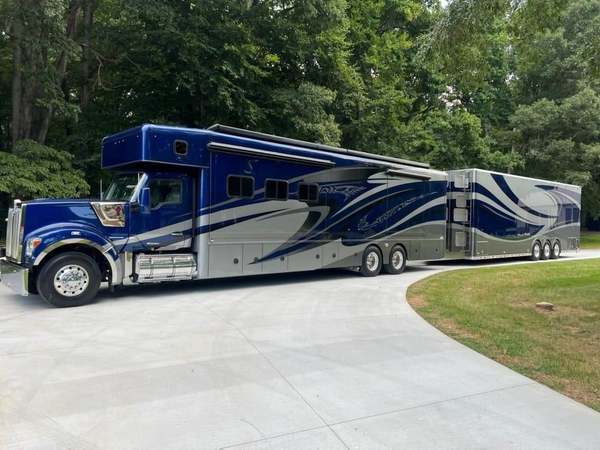 2021 SHOWHAULER & 2023 COMPETITION 