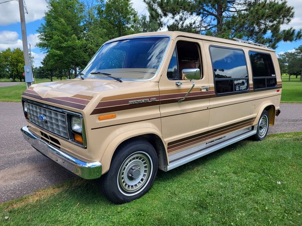 1985 Ford Econoline Waldoch Conversion Van