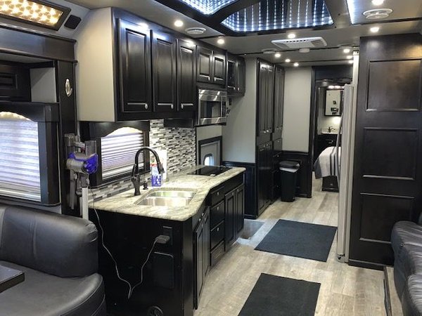 2017 NRC Motorhome for Sale $325,000
