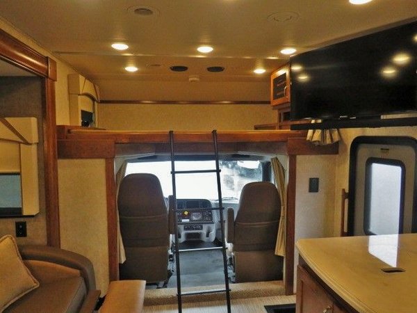2020 RENEGADE VALENCIA 38 RW