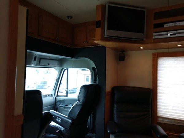 2005 Optima 42' Motorhome 62k miles for Sale $154,900