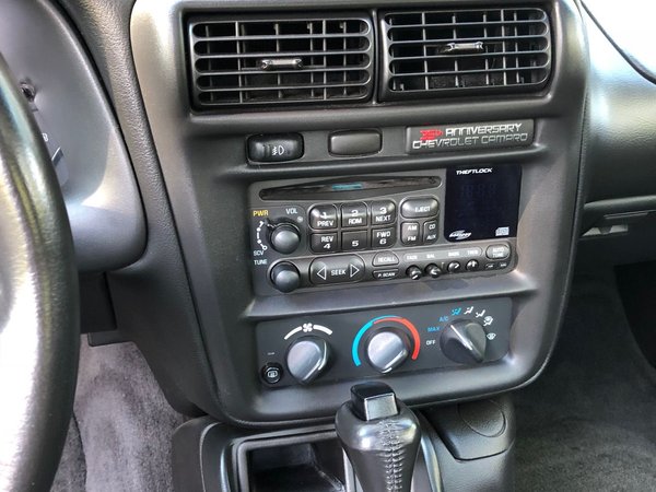2002 Chevrolet Camaro
