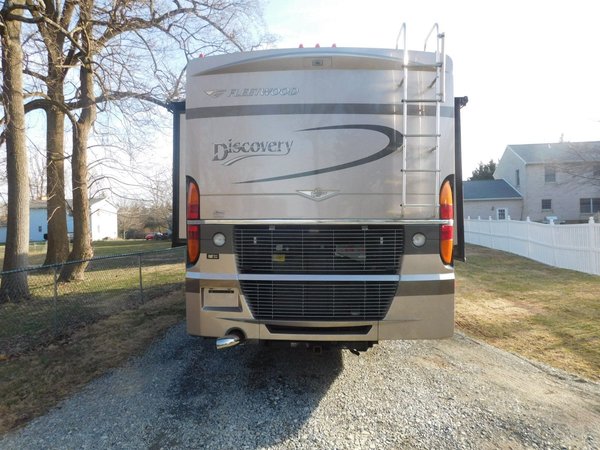 39L FLEETWOOD DISCOVERY for Sale $63,900