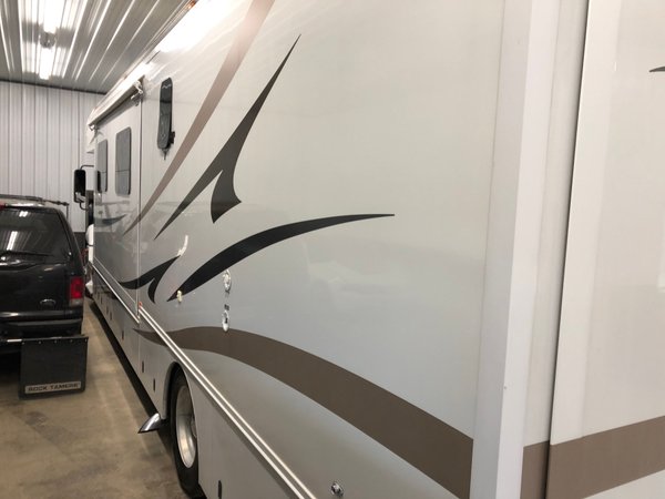 2007 Haulmark Motorhome 88,495 miles for Sale $145,000